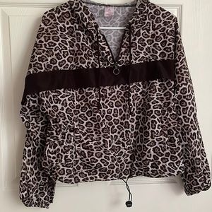 CHEETAH PRINT CROPPED WINDBREAKER